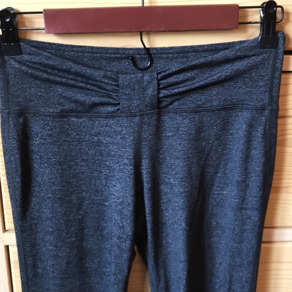 LULULEMON Wunder Under *Straight Leg Vintage Bow/Dip Front Luon 7/8 Pant - Picture 2 of 5